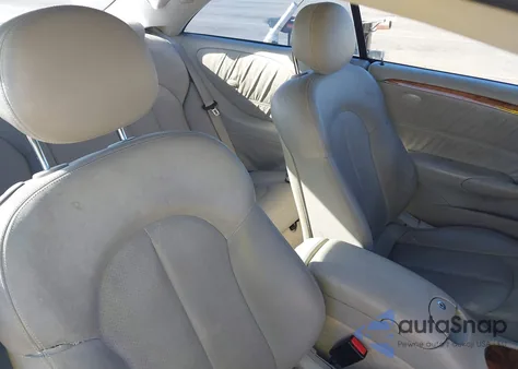 2005 Mercedes-Benz Clk 500 из США, поврежденный, VIN WDBTJ75J35F131611